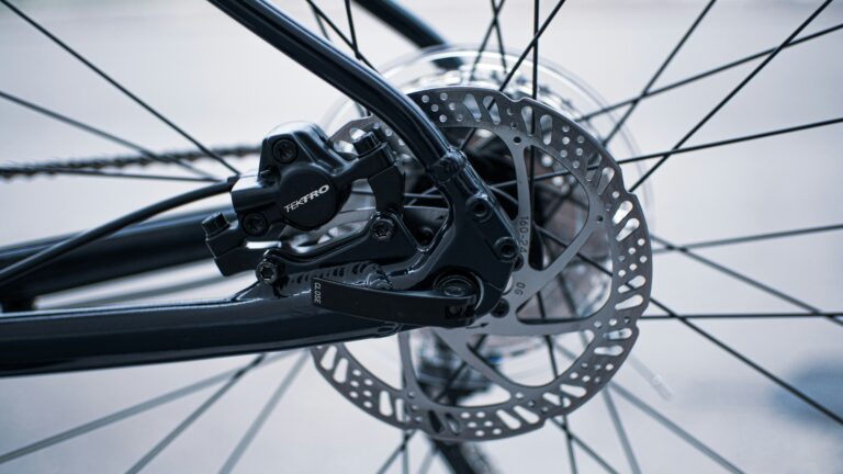 black and silver bicycle wheel