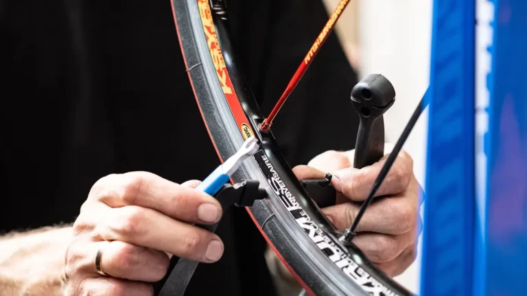 Como calibrar pneu de bicicleta?