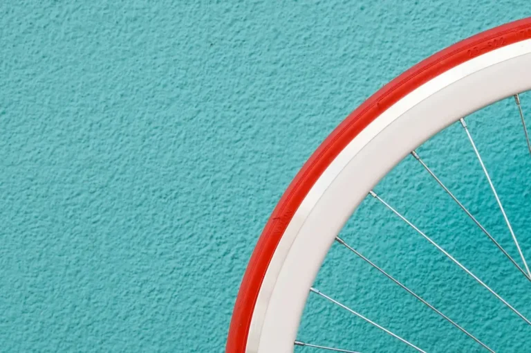 Como saber o tamanho do pneu da bicicleta?